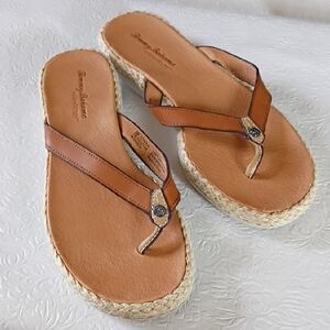 Tommy Bahama Women's Brown and Tan Sandals